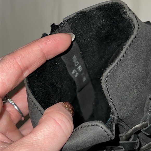 Blowfish Black Cowboy Ankle Booties size 5.5 NWOT - Picture 5 of 7